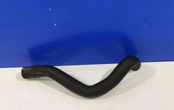 Volvo XC90 Engine coolant pipe/hose 31338529