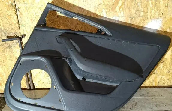 Audi A6 S6 C7 4G Rear door card panel trim 4G0867306