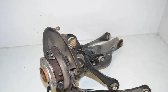 BMW 3 F30 F35 F31 Rear wheel hub 6792524 33326792524 6792525