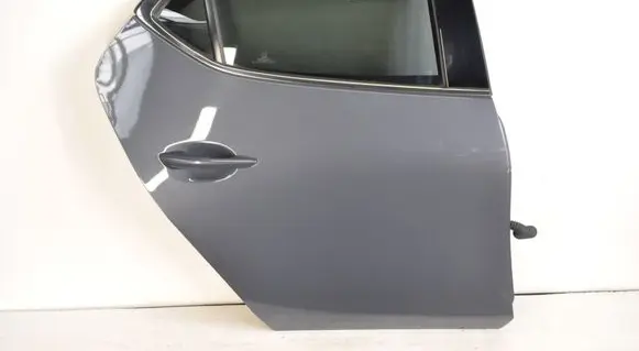 Mazda 3 Rear door 
