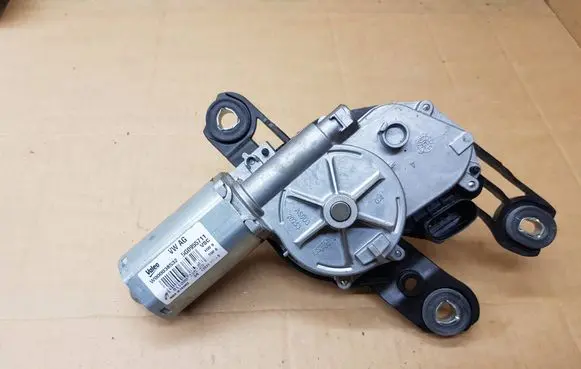 Volkswagen Golf VII Rear window wiper motor 5G0955711