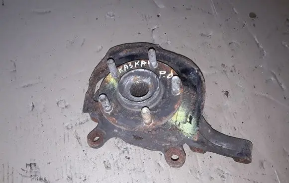 Nissan Qashqai Front wheel hub 40014JD040
