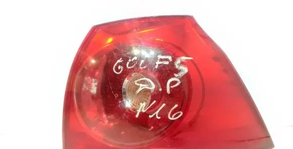 Volkswagen Golf V Tailgate rear/tail lights 1K6945096E 028490202A 0089225