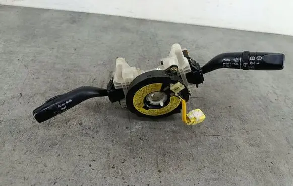Ford Maverick Wiper turn signal indicator stalk/switch GE6V17C935