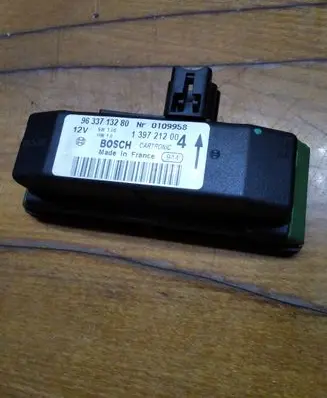 Renault Espace - Grand espace IV Rain sensor 9633713280