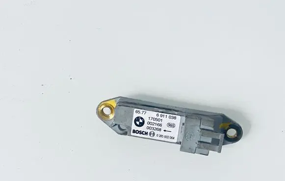BMW X5 E53 Airbag deployment crash/impact sensor 6911038