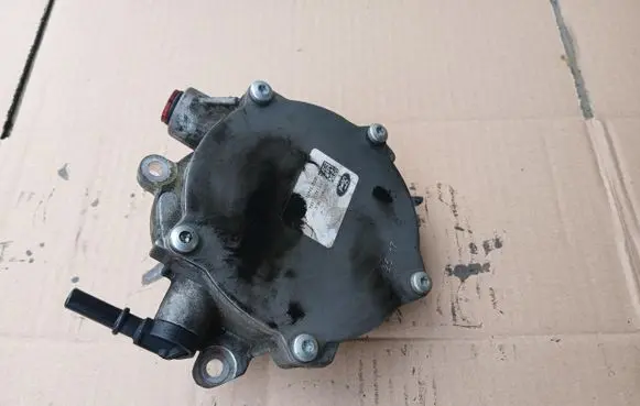 Ford Transit Custom Vacuum pump GK2Q2A451AC