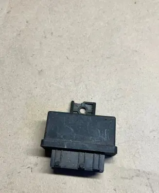 Peugeot 307 Fuel injection pump control unit/module 240107