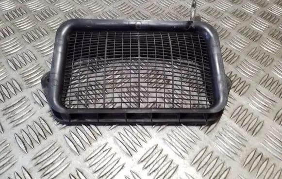 Skoda Yeti (5L) Cabin air micro filter cap 1K0815479B