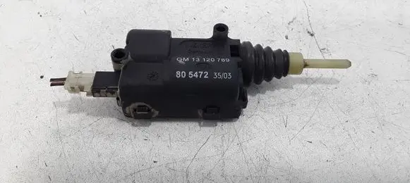 Opel Zafira A Central locking motor 13120789