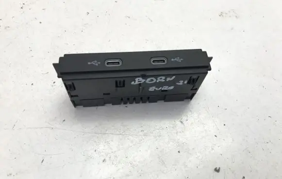 Cupra Born USB socket connector 5NA035736