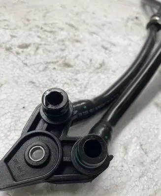 BMW 5 F10 F11 Vacuum line/pipe/hose 73378