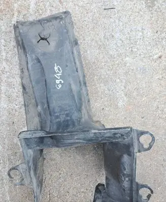 Audi A6 S6 C6 4F Intercooler air channel guide 4F0145334