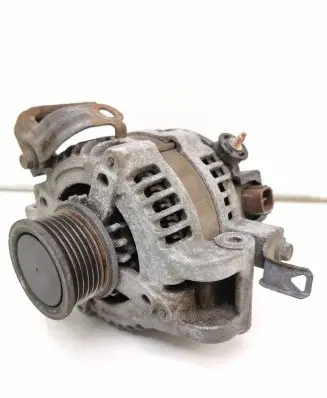 Toyota RAV 4 (XA30) Generator/alternator 2706026030 1042104771