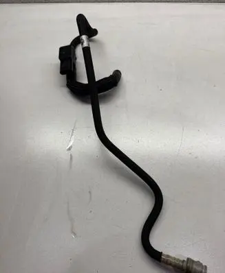 BMW 3 F30 F35 F31 Fuel pressure sensor 781078401
