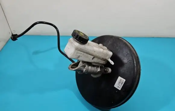Renault Fluence Brake booster 0204817808 IMPRK1363661