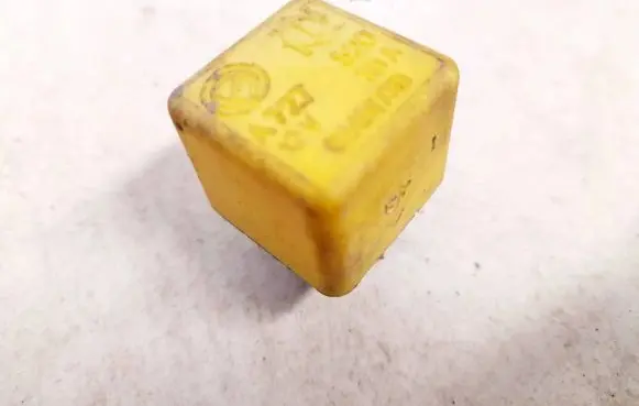 Fiat Bravo - Brava Other relay 82461739 a727520