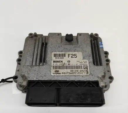 Hyundai i40 Engine control unit/module 391202A235 0281030599