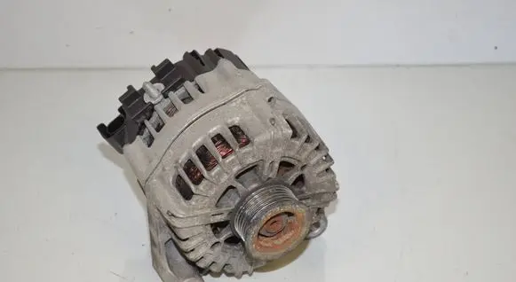 BMW 5 F10 F11 Generator/alternator 8515754 12318515754 12318516094