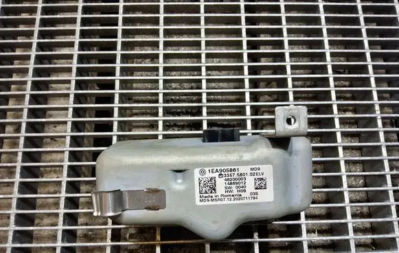 Volkswagen ID.3 Steering wheel lock 1EA905861