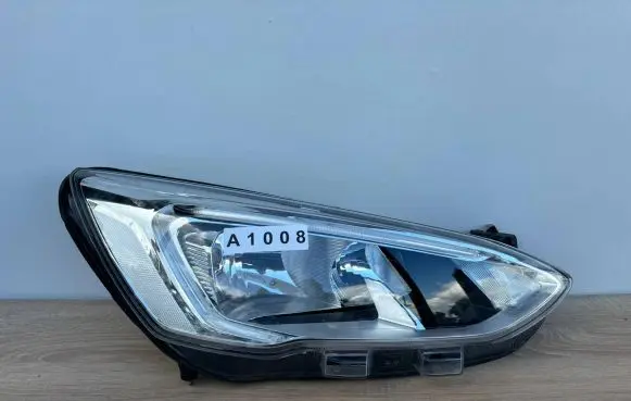 Ford Focus Headlight/headlamp JX7B-13W029-AE