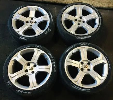 Peugeot 308 R18 alloy rim 9680736580