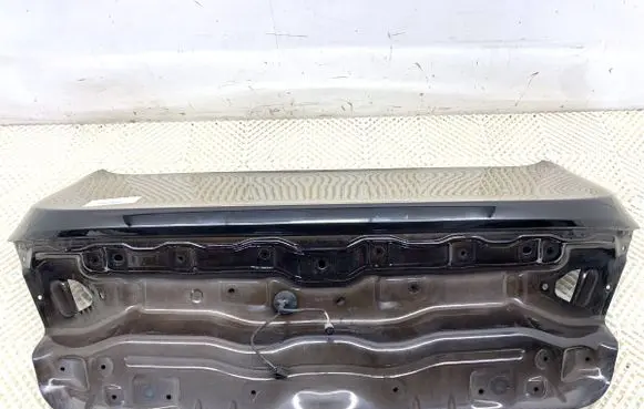 Tailgate/trunk/boot lid
