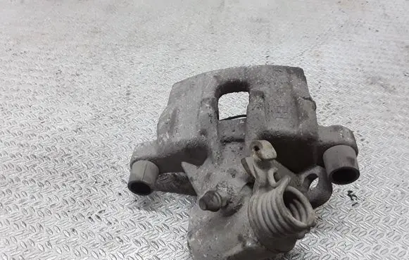 Mazda 3 I Rear brake caliper