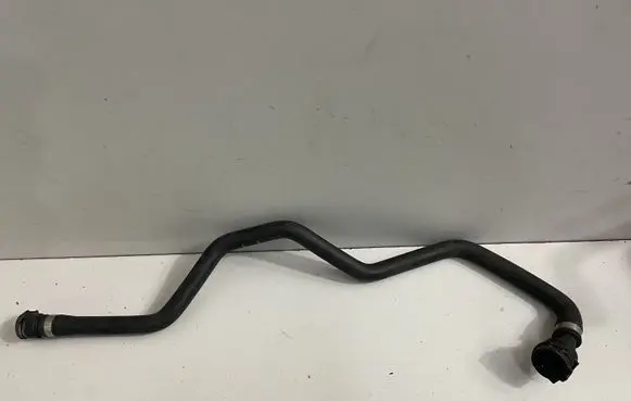 BMW 5 F10 F11 Engine coolant pipe/hose 1234567