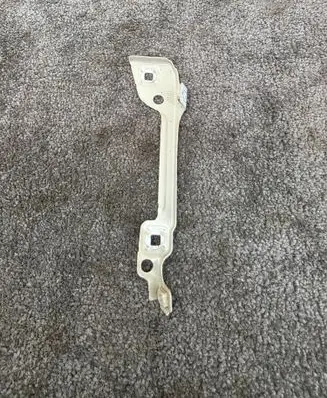 Mini One - Cooper F56 F55 Fender mounting bracket 7297244 1132090801