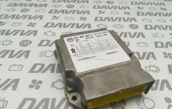 Skoda Octavia Mk2 (1Z) Airbag control unit/module 1K0909605S