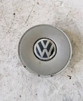 Volkswagen PASSAT B5 Original wheel cap 3B0601149