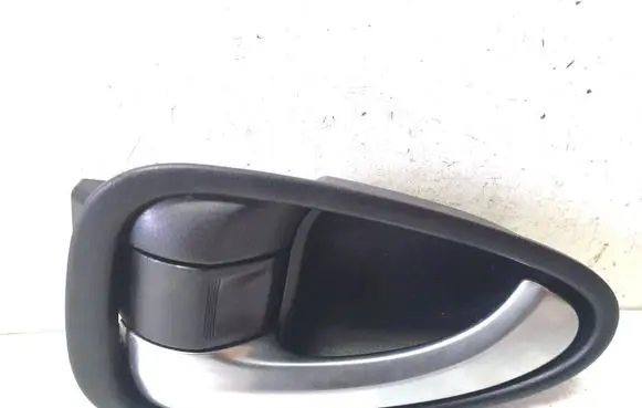 Toyota Avensis T270 Front door interior handle 6920605051