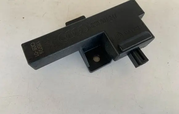 Audi S5 Facelift Keyless (KESSY) go control unit/module 8K0907247