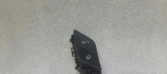 Mercedes-Benz C W205 Central locking switch button A2059055151