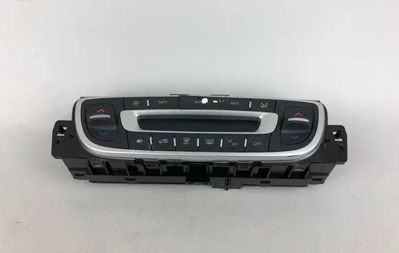 Renault Megane III Climate control unit 275103596R