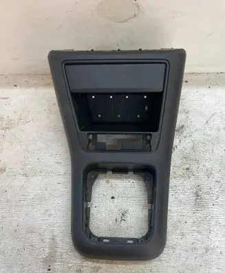 Volkswagen Tiguan Dashboard center trim panel 5N2863476A