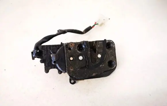 Mazda 626 Front door lock 1528007031 152800-7031