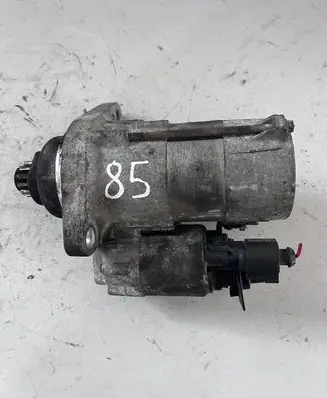 Volkswagen Touran I Starter motor 02Z911923H