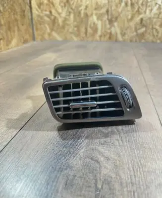 Dashboard side air vent grill/cover trim