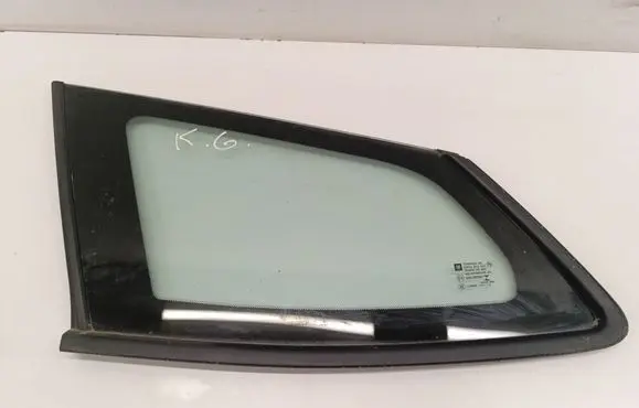 Opel Insignia B Rear side window 43R007951