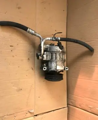 Ford Explorer VI Air conditioning (A/C) compressor (pump) VALEO