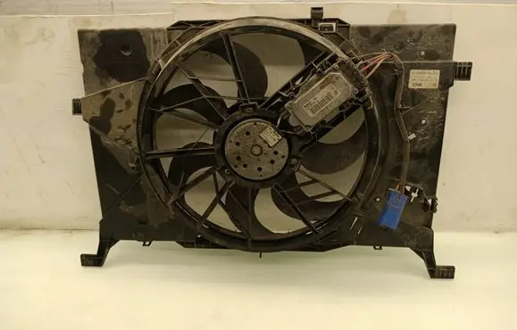 Mercedes-Benz B W245 Electric radiator cooling fan 0130307007 A1695002693 1137328300