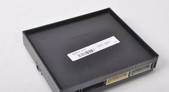 Land Rover Range Rover Sport L494 Fan control module JPLA-14C239-BA