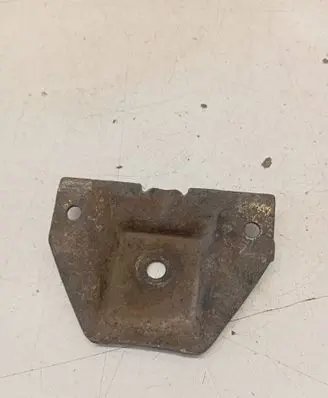 Battery bracket