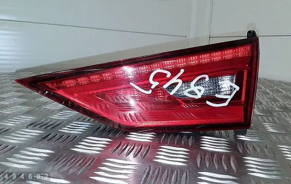 Audi A3 S3 8V Tailgate rear/tail lights 8V5945094A