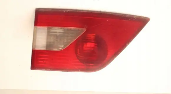 BMW X3 E83 Tailgate rear/tail lights