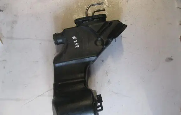 Mercedes-Benz C AMG W205 Windshield washer fluid reservoir/tank A2058600260 VD12210