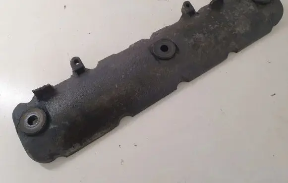 Opel Vivaro Rocker cam cover 8200303546