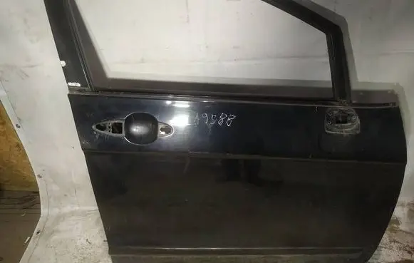 Honda FR-V Front door juodos